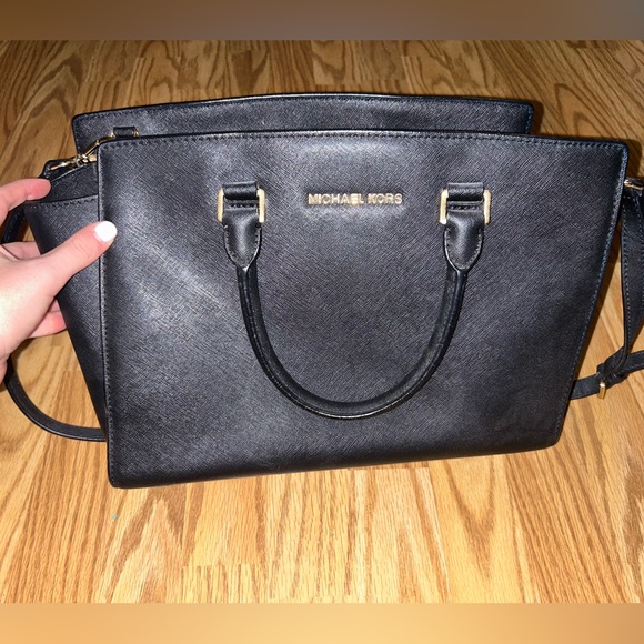 Michael Kors Selma Bag - Picture 1 of 4
